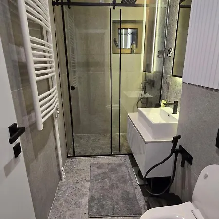 Apartment Genex *